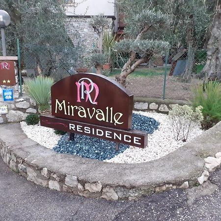Residence Miravalle リモーネ・スル・ガルダ エクステリア 写真